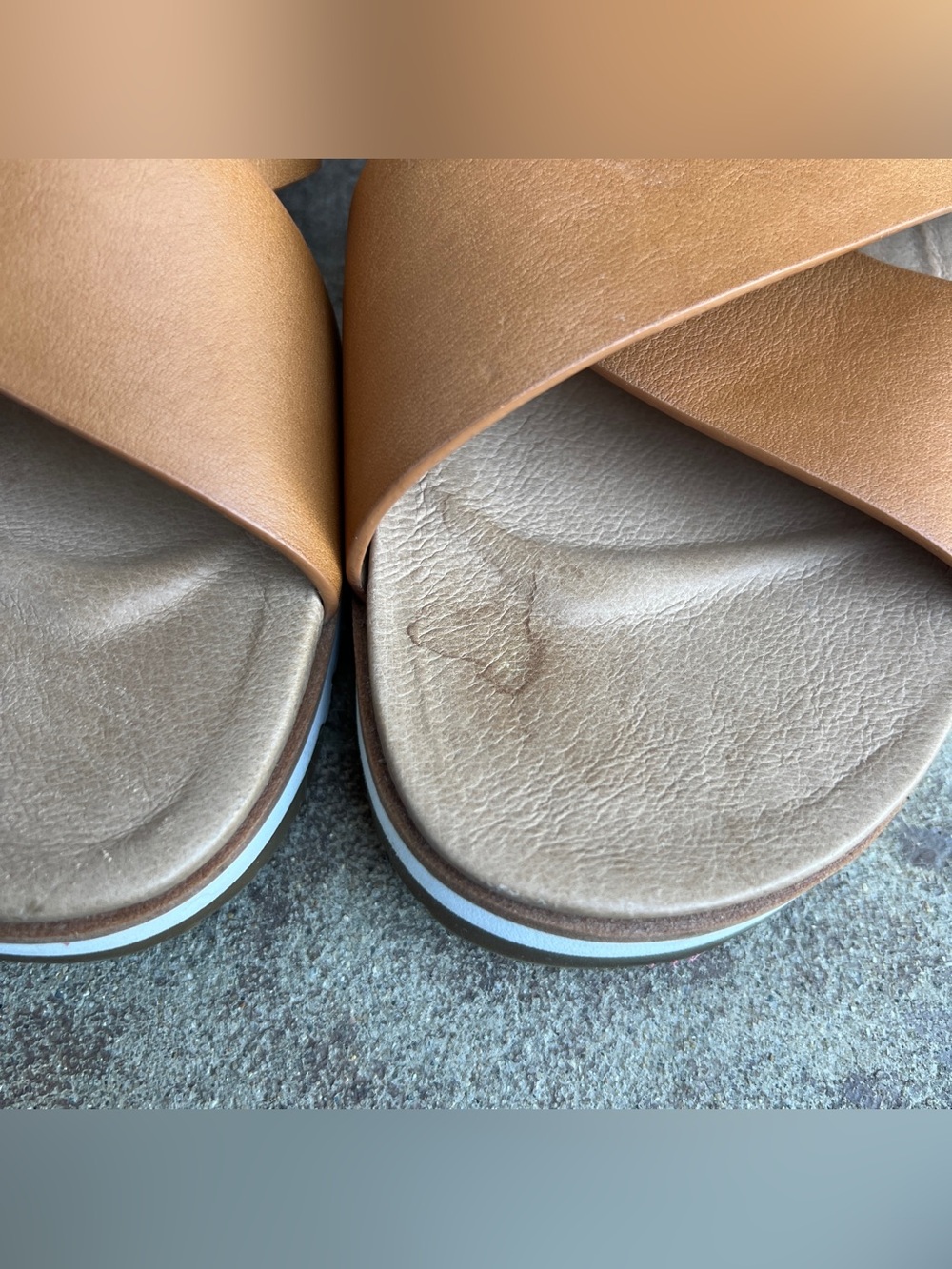 UGG Kari Women's Tan Crossband Slide Sandals - Comfortable Slip-Ons Sz 7.5 - Picture 8 of 13